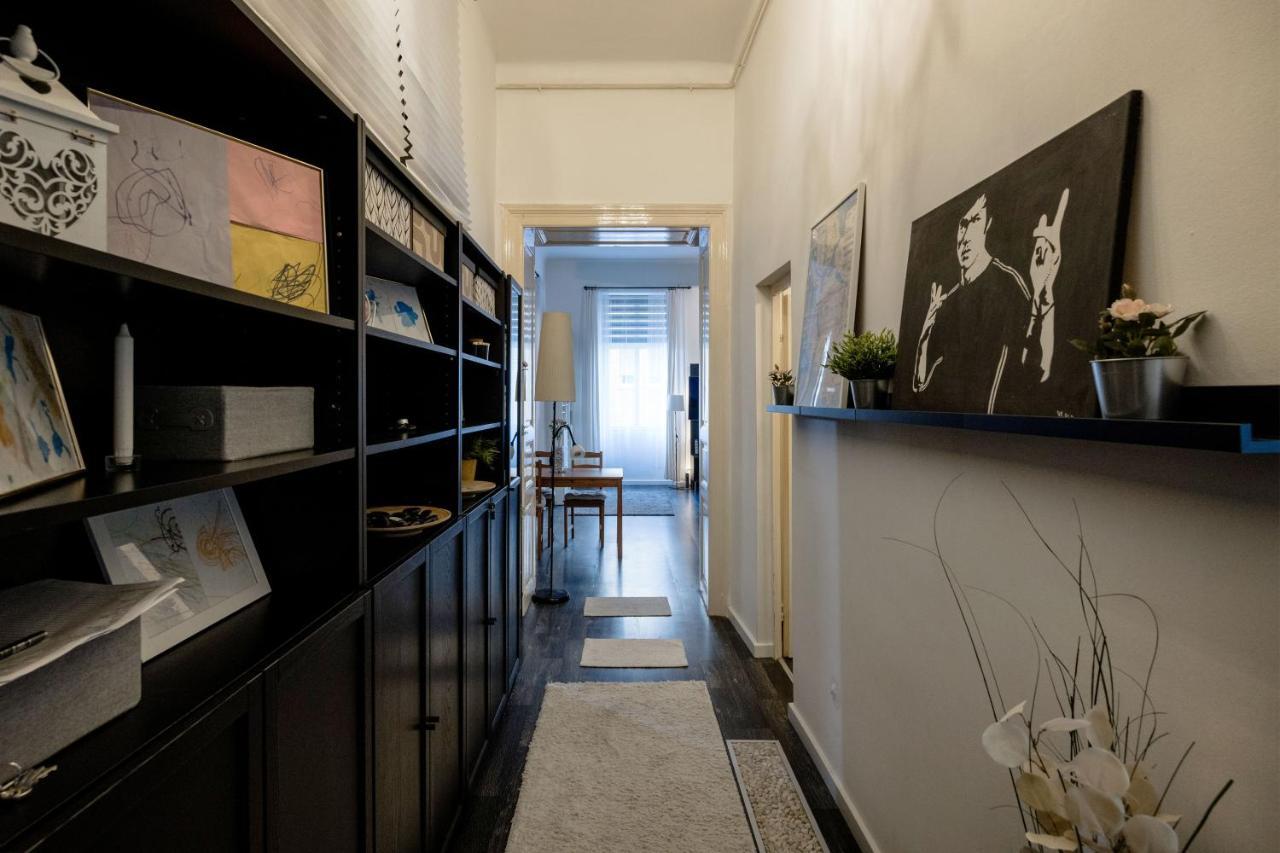 Spacious Apartment Almassy บูดาเปสต์ ภายนอก รูปภาพ